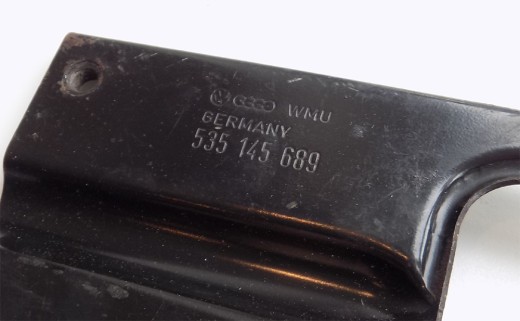 Halter Ladeluftkühler gebraucht VW Corrado 535145689