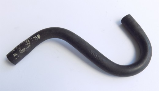 Schlauch gebraucht VW 16V 1.8 KR Corrado, Golf II, Jetta II, Passat 35i, Scirocco II 027133595B