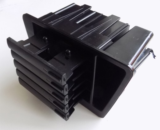 Kassettenbox Mittelkonsole Fischer gebraucht VW Golf II, Jetta II 191864117E