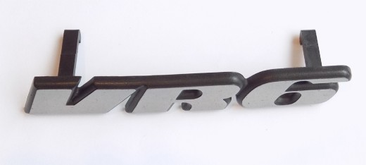 Emblem Kühlergrill Schriftzug VR6 Alu-gebürstet gebraucht VW Corrado 535853679D