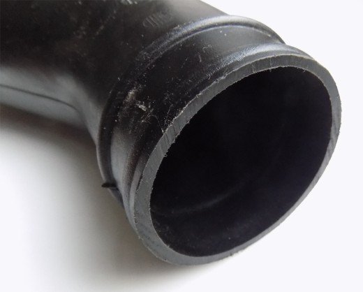 Saugleitung Ansaugschlauch gebraucht VW 16V Corrado 051133373F