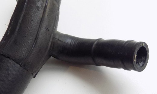 Kühlmittelschlauch gebraucht VW G60 Corrado, Golf II, Rallye, Passat 037121053C