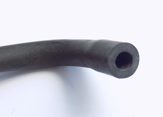 Schlauch gebraucht VW 16V 1.8 KR Corrado, Golf II, Jetta II, Passat 35i, Scirocco II 027133595B