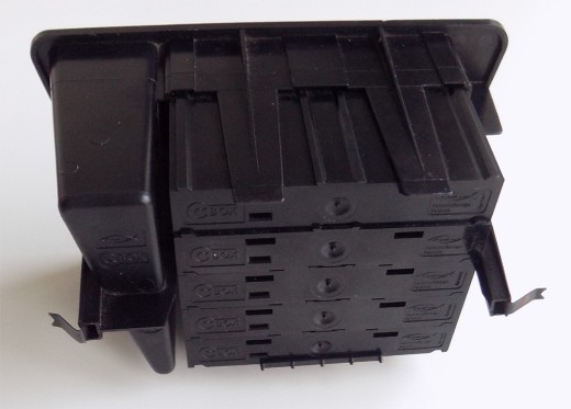 Kassettenbox Mittelkonsole Fischer gebraucht VW Golf II, Jetta II 191864117E