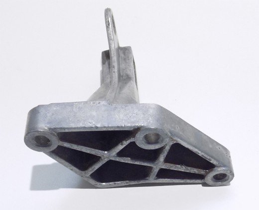 Konsole Motorhalter Getriebehalter links gebraucht VW Corrado, Golf II, Jetta II, Golf III, Passat, Vento 357199353A