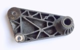 Bügel Halter gebraucht für Riemenspanner VW G60 Corrado, Golf II, Ralley, Passat 037145283A