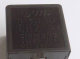Relais 72 gebraucht für Wischer hinten Audi, Seat, VW 191955529