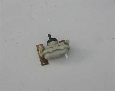 Central Locking Control Valve - USED - VW Corrado, Scirocco, Passat B3