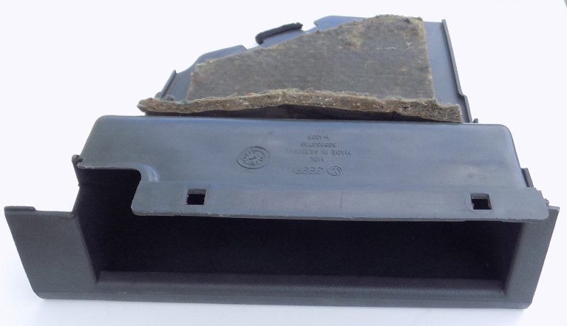 Ablagefach Abdeckung für Sicherungskasten platin gebraucht VW Corrado 535858703