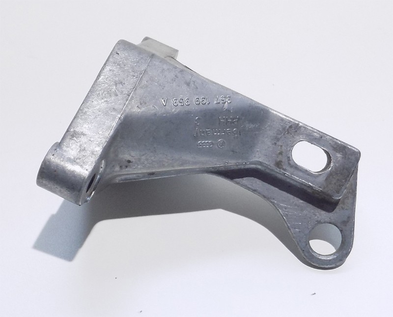 Konsole Motorhalter Getriebehalter links gebraucht VW Corrado, Golf II, Jetta II, Golf III, Passat, Vento 357199353A