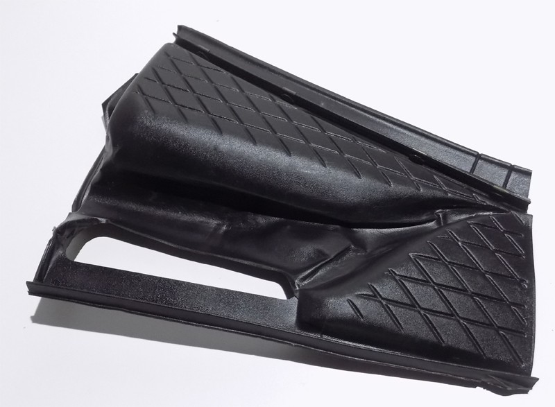 Wasserabweiser Abdeckung Wasserkasten rechts gebraucht VW Corrado 535819415